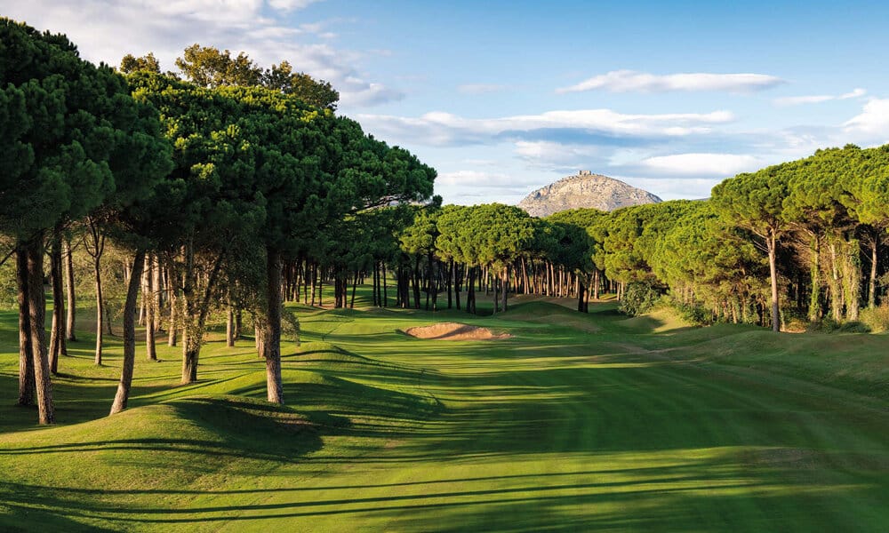 A spectacular fairway on the course at Empordà Golf Club